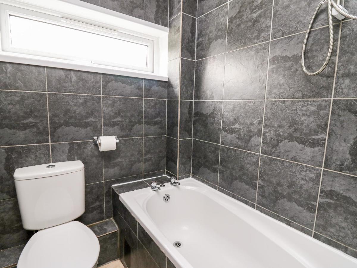 Appartement Cwtsh Cragen à New Quay  Extérieur photo